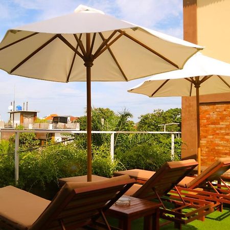 The Legian Sunset Residence Семиньяк Экстерьер фото