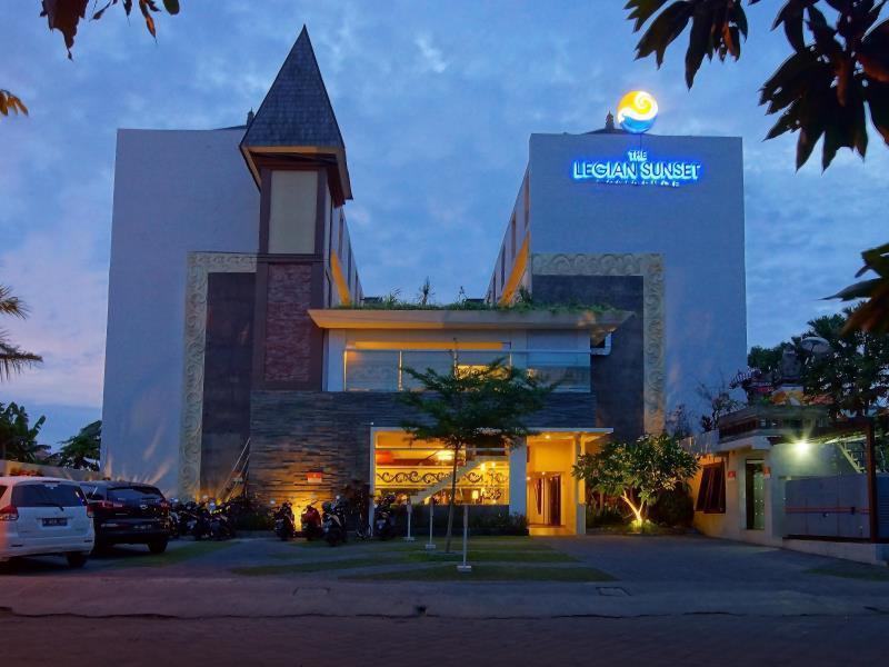 The Legian Sunset Residence Семиньяк Экстерьер фото