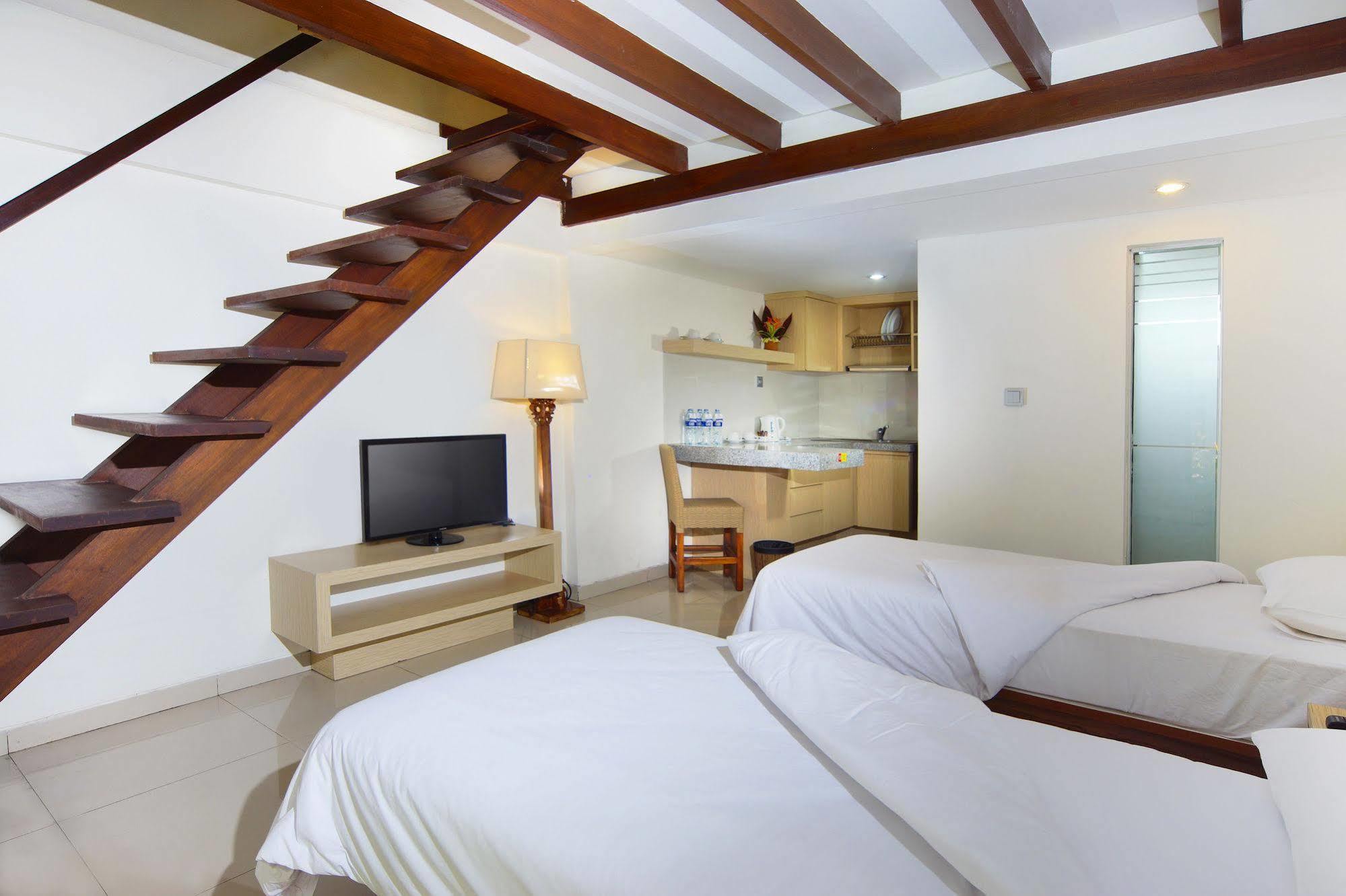 The Legian Sunset Residence Семиньяк Экстерьер фото