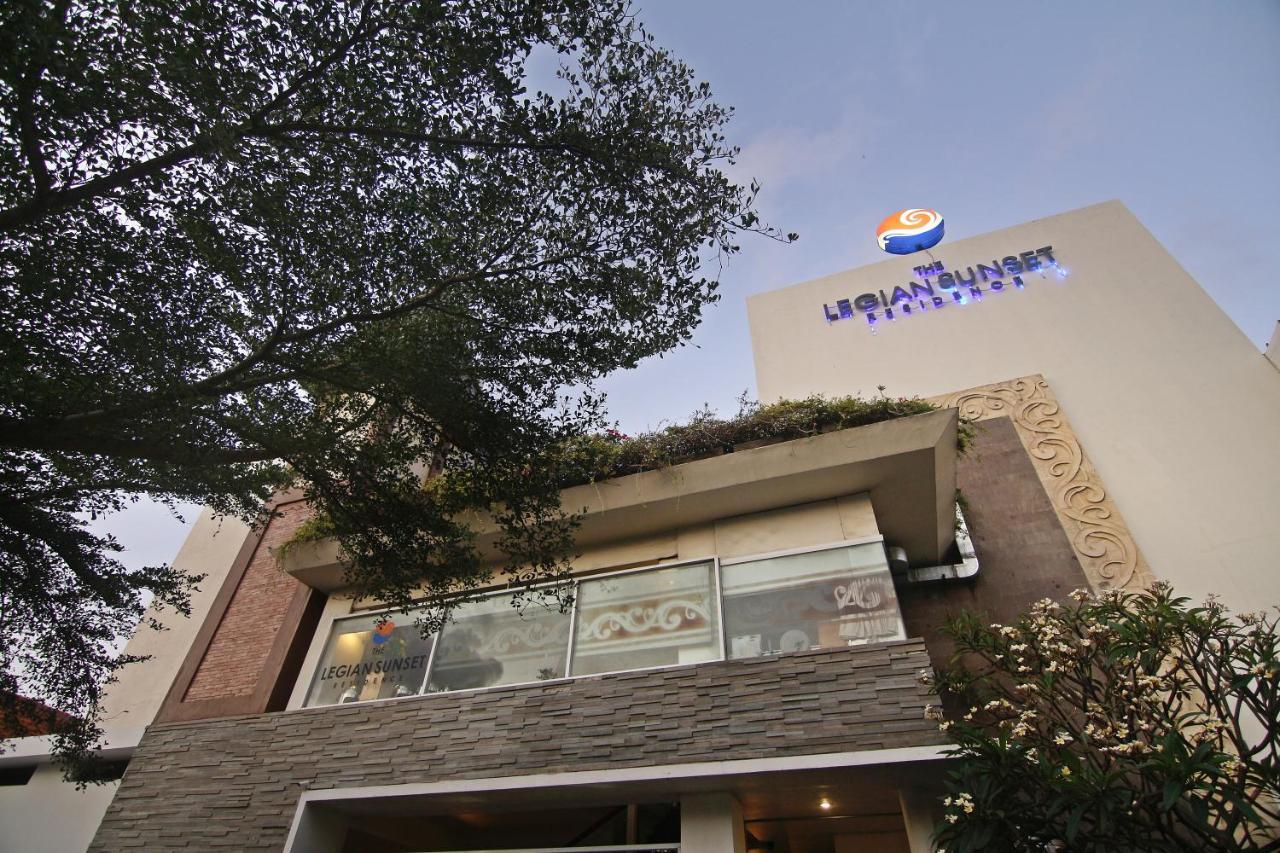 The Legian Sunset Residence Семиньяк Экстерьер фото